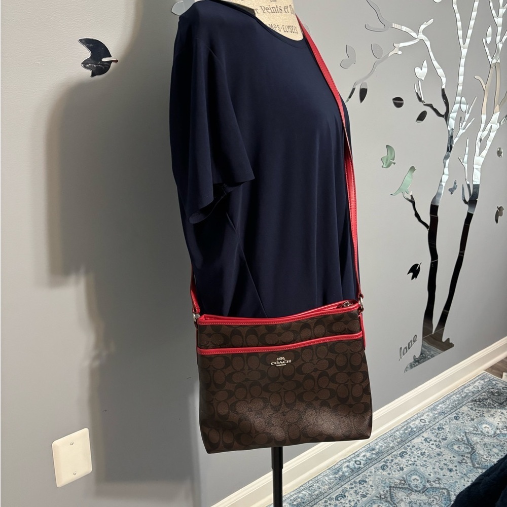 Coach Signature File Crossbody Bag – Style F58297 (Very Good Condition)
